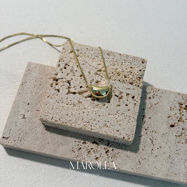 Aura Seed Necklace